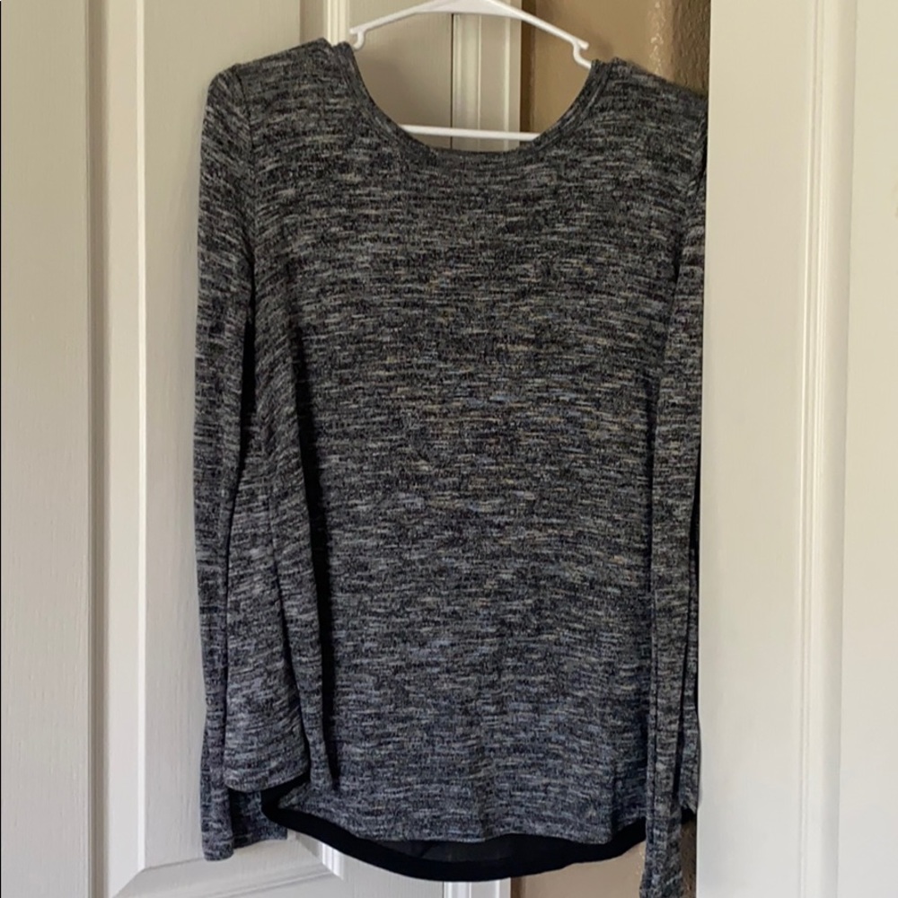 Long sleeve t shirt with cute back